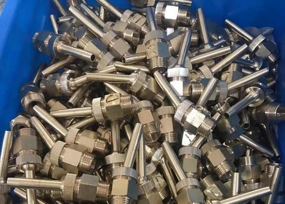 1/2 " 놋쇠 보편적 식수대 노즐 DN15 3m3/h